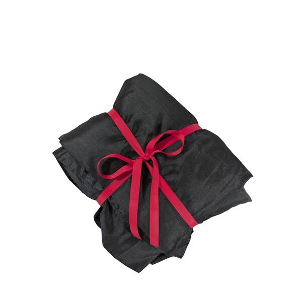 ROYAL VELVET! A PAIR OF LUXURIOUS BLACK RAW SATIN FINISH BLACKOUT DRAPES! 2 PC! - Picture 10 of 10